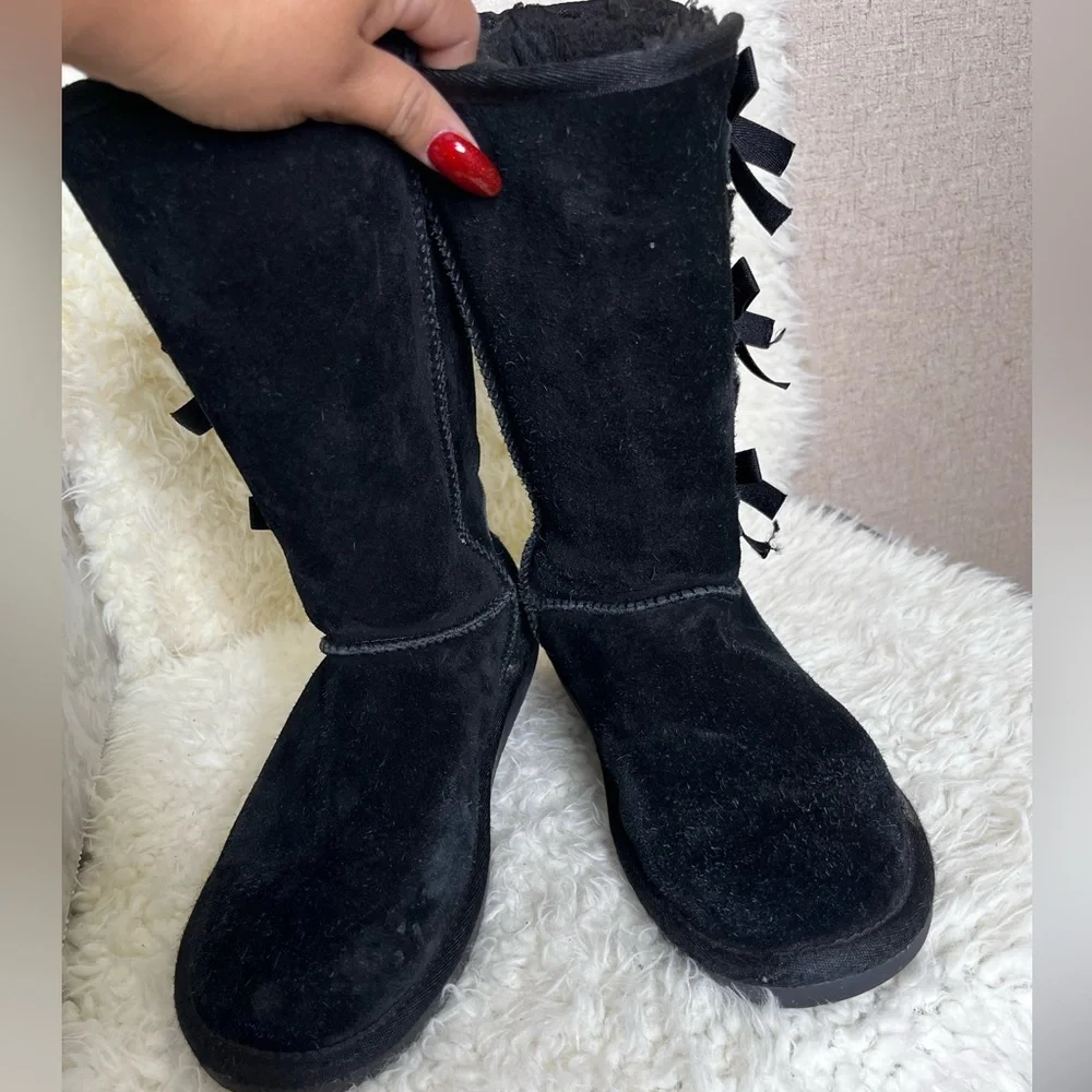 Koolaburra By Ugg Boots Girls Size 5 Youth Black